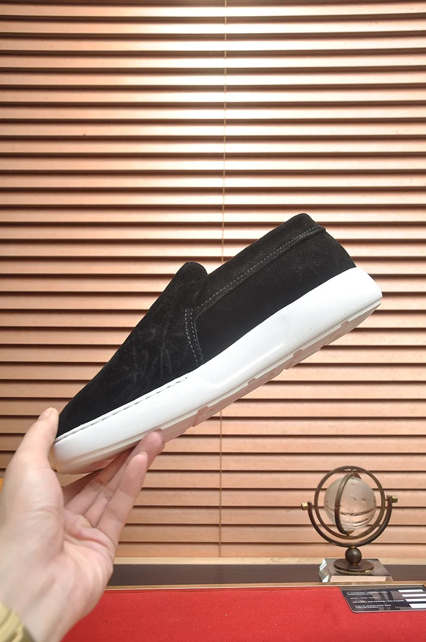 Men's men's shoes 💰700💶[LOUIS VUITTON] new original order 🍀LV Louis Vuitton * - top version of LV classic trendy shoes! Made of imported original LV fabric with rubber surface, breathable cowhide lining, and original wear-resistant rubber foam outsole! High quality products! The yardage is 38-44.